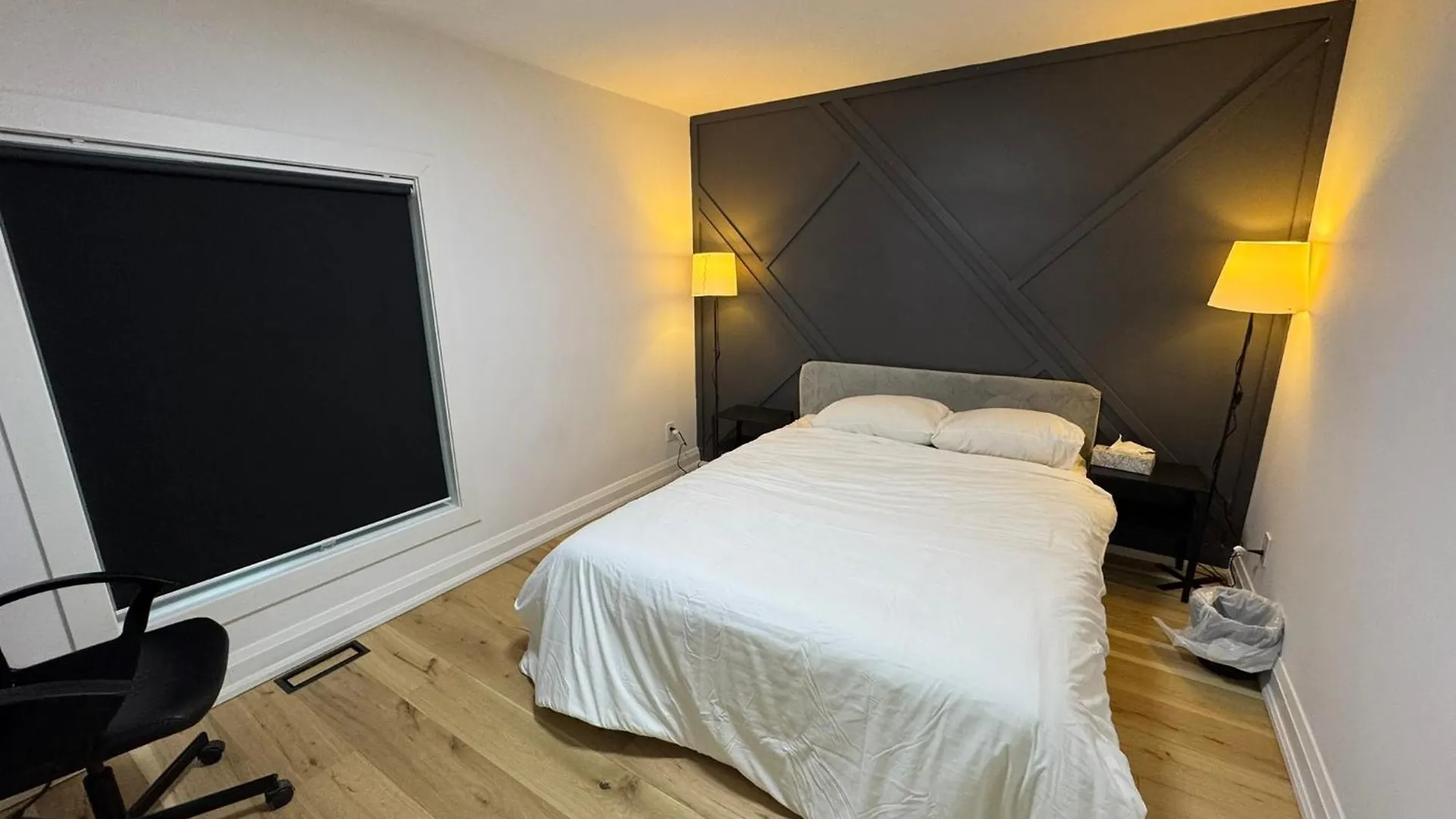 Entire Unit Airport Free Pkg Sep Entrance Newreno Appartement Toronto
